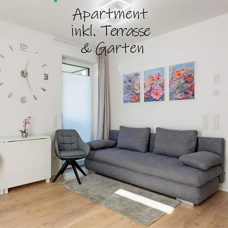Modernes Mit Terrasse & Garten, Parkplatz & 24h Self-check-in Lejlighed *