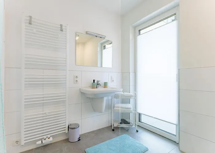 Modernes Mit Terrasse & Garten, Parkplatz & 24h Self-check-in * Ibbenbüren